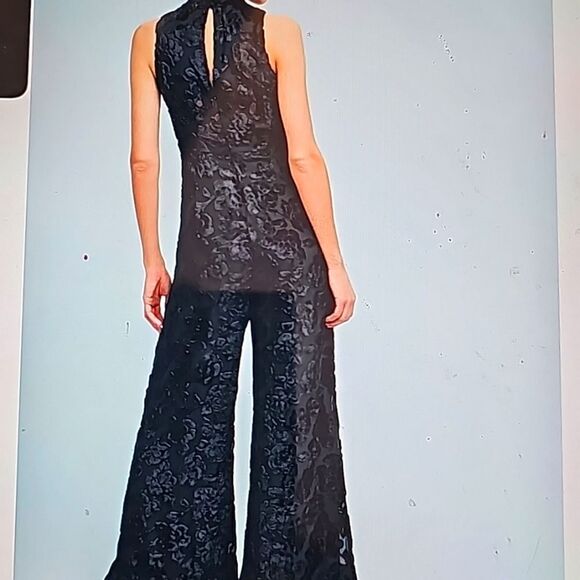 Anthropologie Maeve Laurette Velvet Jumpsuit size 4 - Picture 3 of 11